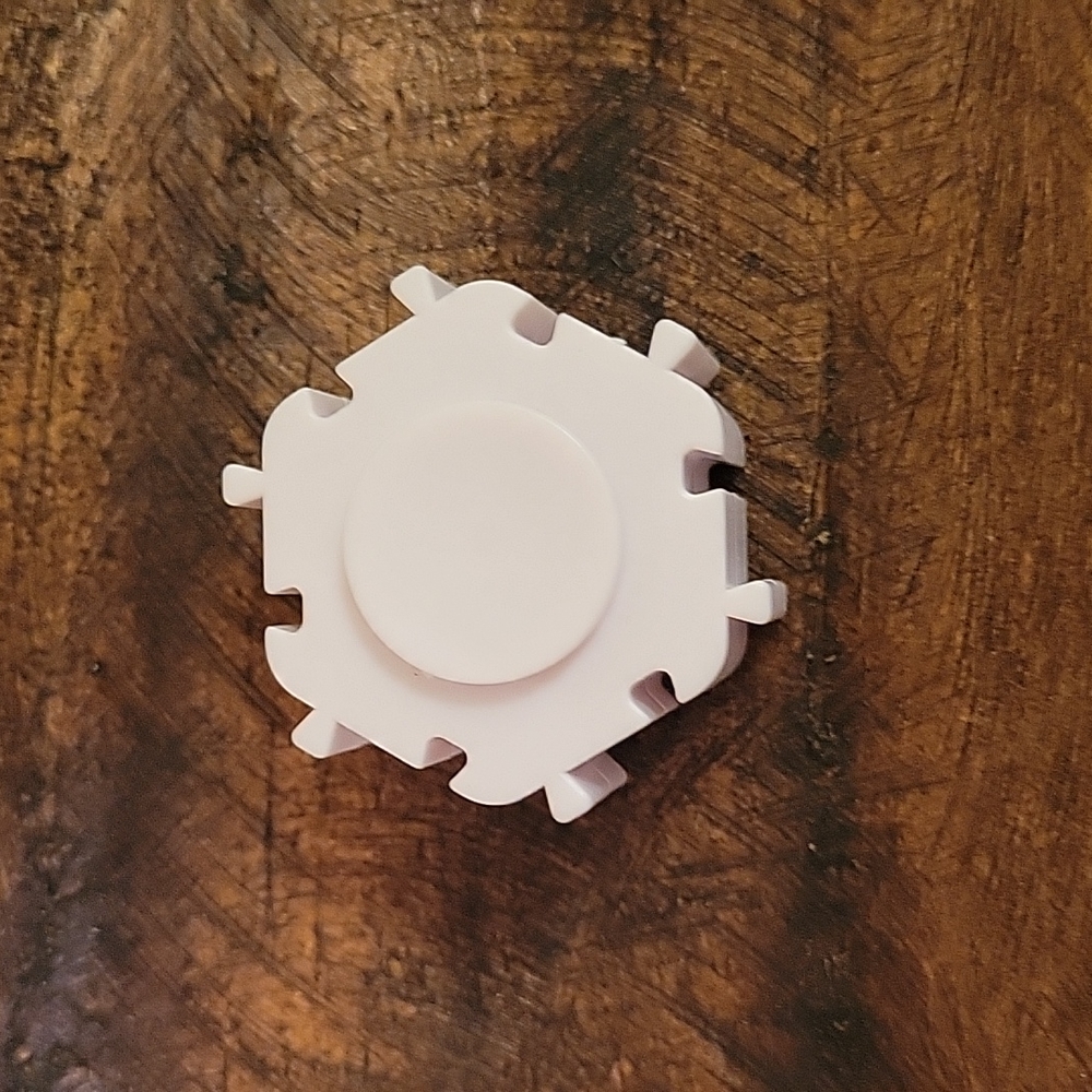 Fidgets - Picture 5 of 5